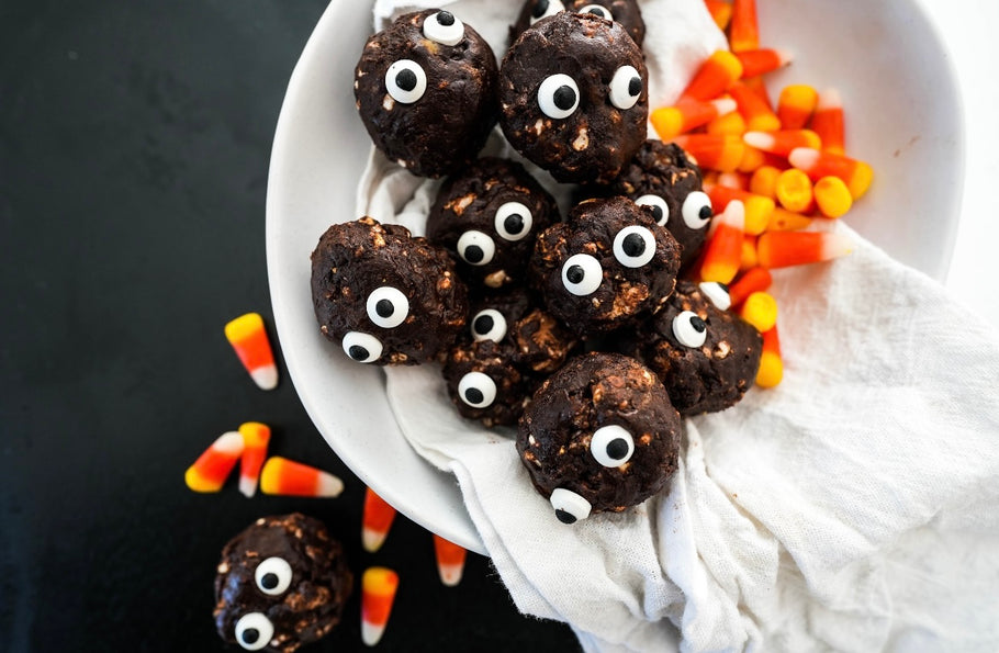 Halloween Recipes - Choc Rice Krispie Spiders!